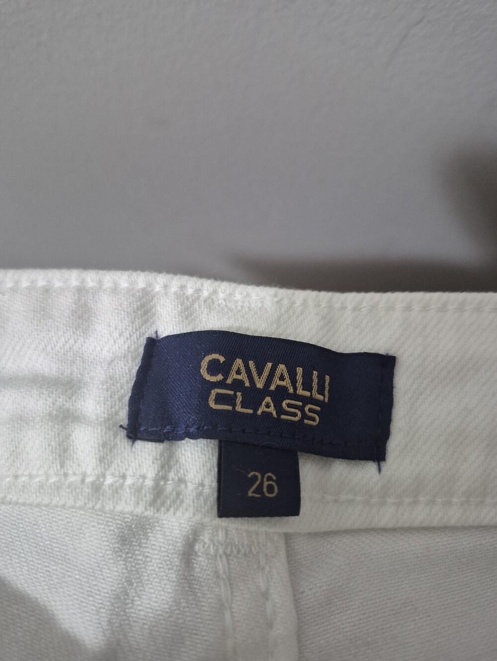 Cavalli Class WhiteJeans - Picture 3 of 13